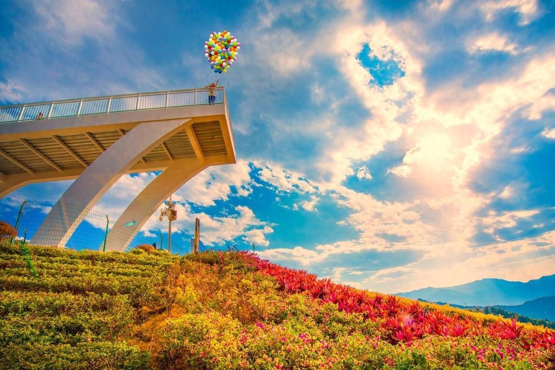 新成昆鐵路通車 四川攀枝花送上這份“好耍”攻略