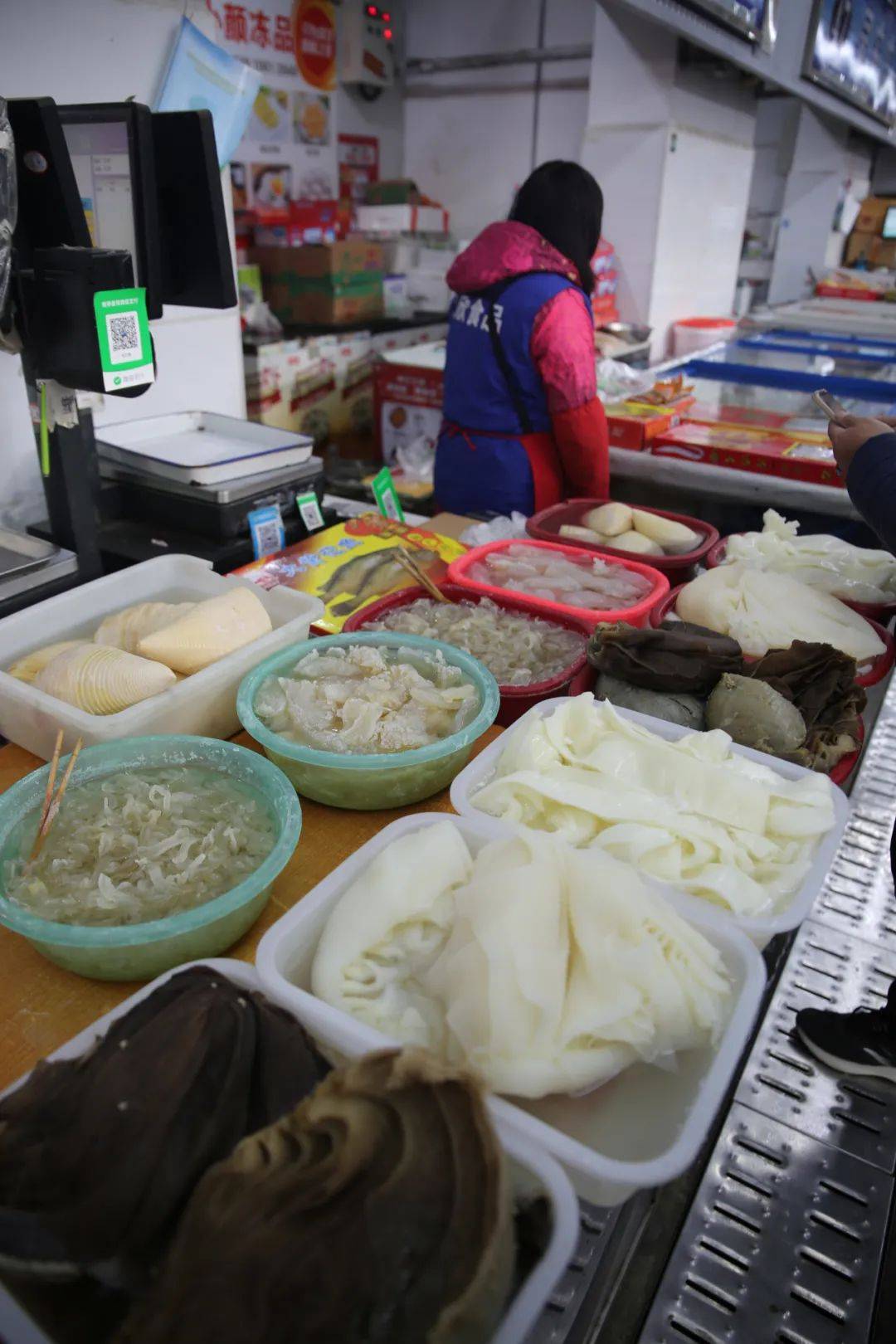 杭州賣魚的市場_杭州市觀賞魚批發市場_杭州觀賞魚批發市場