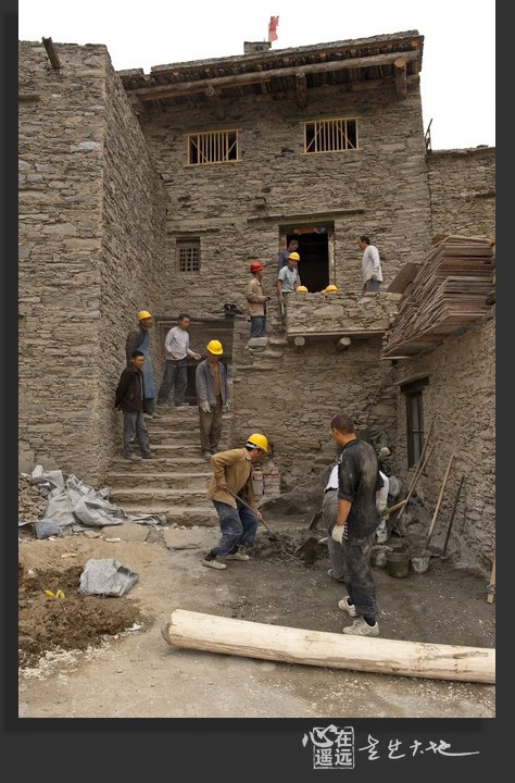 桃坪羌寨和坪頭羌寨_四川桃坪羌寨在哪里_四川桃坪羌寨旅游攻略