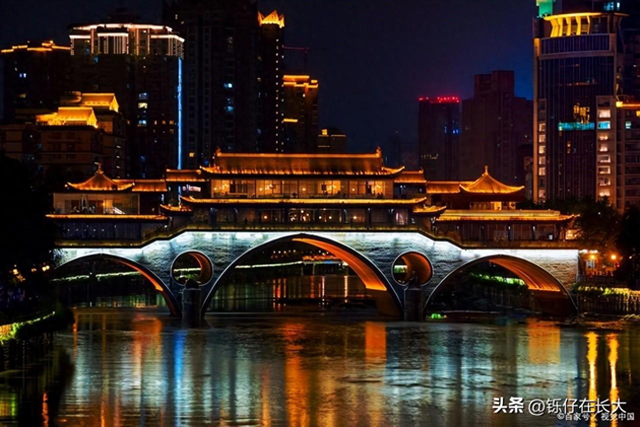 成都旅游攻略｜人均不超1k玩轉成都，打卡經典景點，附上游玩路線